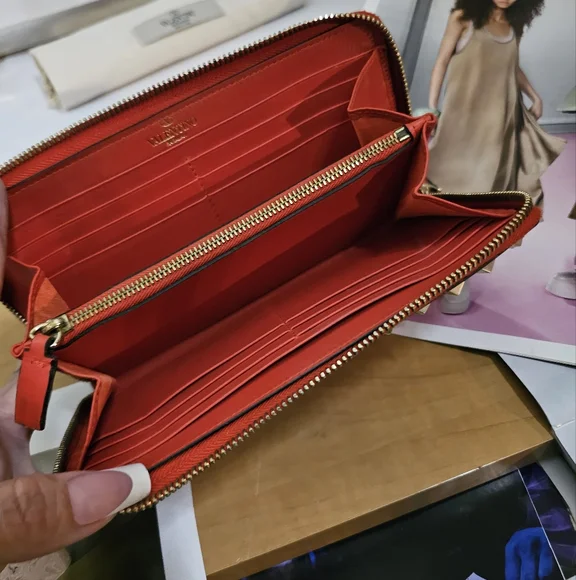 Valentino Long Rockstud Zip Around Wallet AUTHENTIC - Picture 7 of 16